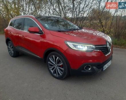Красный Рено Kadjar, объемом двигателя 1.6 л и пробегом 210 тыс. км за 16500 $, фото 1 на Automoto.ua