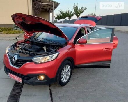Красный Рено Kadjar, объемом двигателя 1.5 л и пробегом 262 тыс. км за 13350 $, фото 14 на Automoto.ua