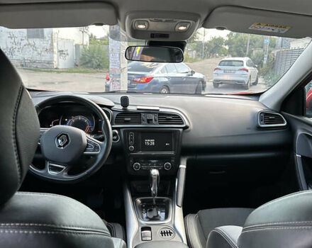 Червоний Рено Kadjar, об'ємом двигуна 1.46 л та пробігом 87 тис. км за 18300 $, фото 9 на Automoto.ua