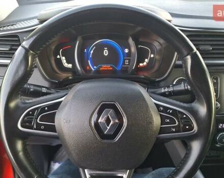 Красный Рено Kadjar, объемом двигателя 1.6 л и пробегом 243 тыс. км за 13900 $, фото 25 на Automoto.ua