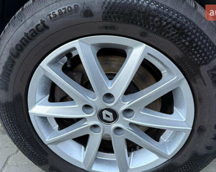 Красный Рено Kadjar, объемом двигателя 1.2 л и пробегом 200 тыс. км за 14200 $, фото 17 на Automoto.ua