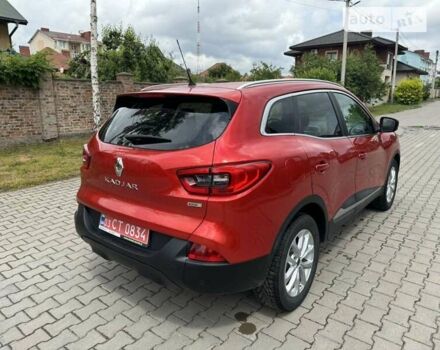 Красный Рено Kadjar, объемом двигателя 1.5 л и пробегом 262 тыс. км за 13350 $, фото 6 на Automoto.ua