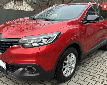 Красный Рено Kadjar, объемом двигателя 1.2 л и пробегом 220 тыс. км за 14300 $, фото 1 на Automoto.ua