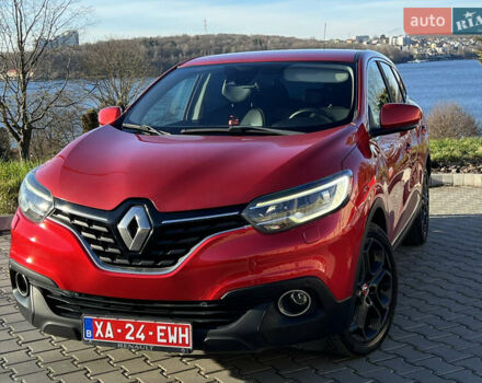 Червоний Рено Kadjar, об'ємом двигуна 1.5 л та пробігом 195 тис. км за 13950 $, фото 2 на Automoto.ua