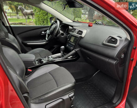 Красный Рено Kadjar, объемом двигателя 1.5 л и пробегом 195 тыс. км за 14444 $, фото 37 на Automoto.ua