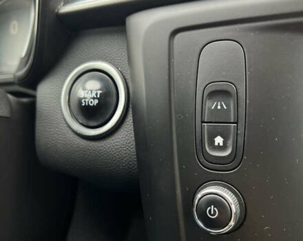 Красный Рено Kadjar, объемом двигателя 1.5 л и пробегом 196 тыс. км за 13950 $, фото 41 на Automoto.ua