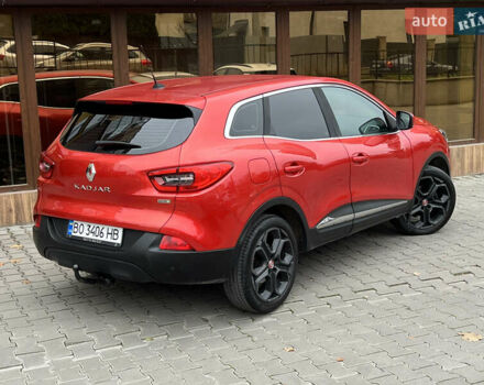 Красный Рено Kadjar, объемом двигателя 1.5 л и пробегом 196 тыс. км за 13950 $, фото 12 на Automoto.ua