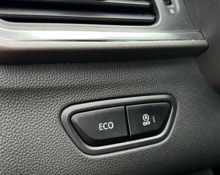 Красный Рено Kadjar, объемом двигателя 1.5 л и пробегом 196 тыс. км за 13950 $, фото 54 на Automoto.ua