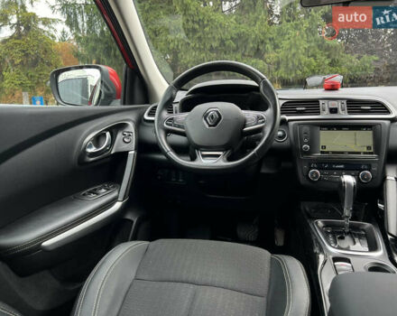 Красный Рено Kadjar, объемом двигателя 1.5 л и пробегом 195 тыс. км за 14444 $, фото 47 на Automoto.ua