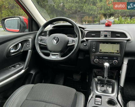 Красный Рено Kadjar, объемом двигателя 1.5 л и пробегом 195 тыс. км за 14444 $, фото 49 на Automoto.ua