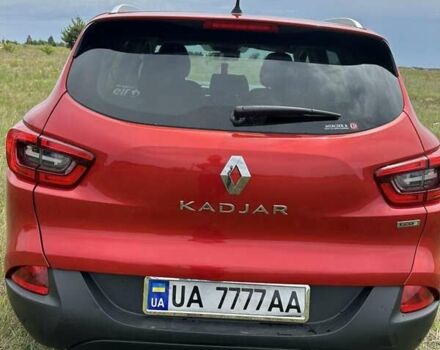 Красный Рено Kadjar, объемом двигателя 1.46 л и пробегом 185 тыс. км за 13500 $, фото 1 на Automoto.ua