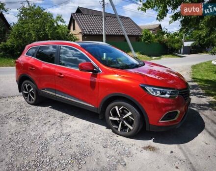 Красный Рено Kadjar, объемом двигателя 1.46 л и пробегом 145 тыс. км за 18200 $, фото 13 на Automoto.ua