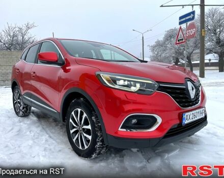 Красный Рено Kadjar, объемом двигателя 1.5 л и пробегом 80 тыс. км за 18200 $, фото 3 на Automoto.ua