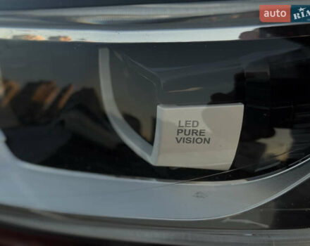 Червоний Рено Kadjar, об'ємом двигуна 1.46 л та пробігом 117 тис. км за 20900 $, фото 4 на Automoto.ua