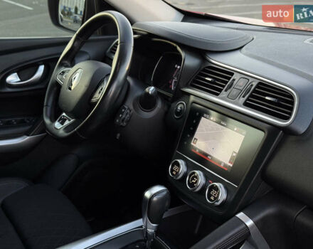 Червоний Рено Kadjar, об'ємом двигуна 1.46 л та пробігом 117 тис. км за 20900 $, фото 35 на Automoto.ua