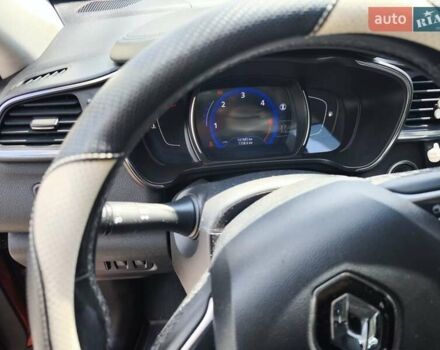 Красный Рено Kadjar, объемом двигателя 1.46 л и пробегом 145 тыс. км за 18200 $, фото 2 на Automoto.ua