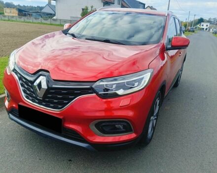 Рено Kadjar 2020 в Кривом Роге на Automoto.ua Красный Рено Kadjar, объемом двигателя 1.5 л и пробегом 42 тыс. км за 13000 $, фото 2 на Automoto.ua