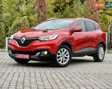 Красный Рено Kadjar, объемом двигателя 1.46 л и пробегом 248 тыс. км за 13950 $, фото 1 на Automoto.ua