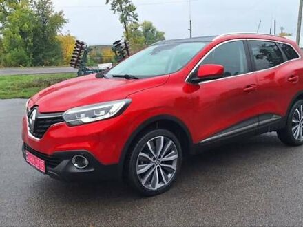 Красный Рено Kadjar, объемом двигателя 1.6 л и пробегом 140 тыс. км за 15400 $, фото 1 на Automoto.ua
