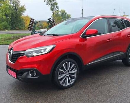 Красный Рено Kadjar, объемом двигателя 1.6 л и пробегом 140 тыс. км за 15400 $, фото 1 на Automoto.ua