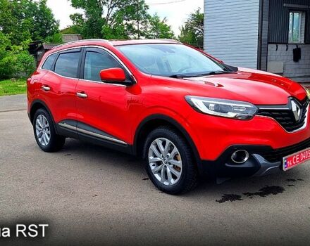 Красный Рено Kadjar, объемом двигателя 1.6 л и пробегом 183 тыс. км за 15300 $, фото 1 на Automoto.ua