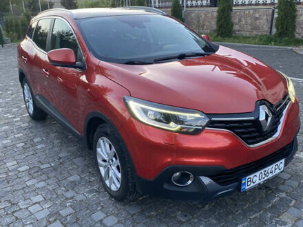 Красный Рено Kadjar, объемом двигателя 1.5 л и пробегом 198 тыс. км за 15800 $, фото 1 на Automoto.ua