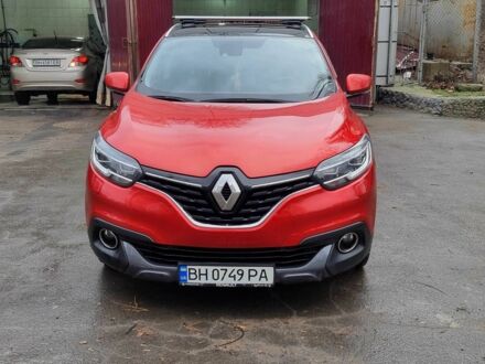 Красный Рено Kadjar, объемом двигателя 1.5 л и пробегом 115 тыс. км за 15500 $, фото 1 на Automoto.ua