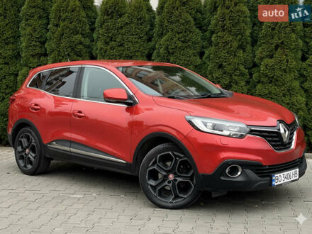 Красный Рено Kadjar, объемом двигателя 1.5 л и пробегом 195 тыс. км за 13900 $, фото 1 на Automoto.ua