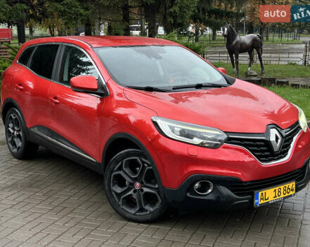 Красный Рено Kadjar, объемом двигателя 1.5 л и пробегом 195 тыс. км за 14444 $, фото 1 на Automoto.ua