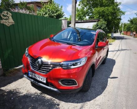 Красный Рено Kadjar, объемом двигателя 1.5 л и пробегом 145 тыс. км за 17000 $, фото 1 на Automoto.ua