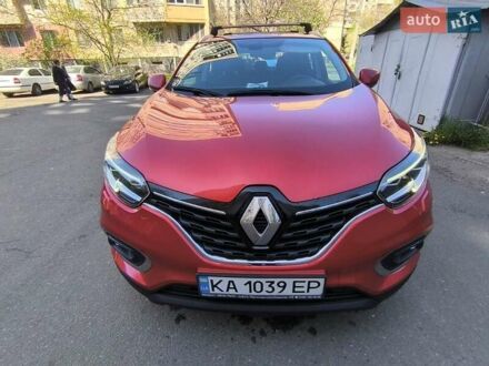 Рено Kadjar 2020 у Одесі на Automoto.ua Червоний Рено Kadjar, об'ємом двигуна 1.46 л та пробігом 65 тис. км за 21200 $, фото 1 на Automoto.ua