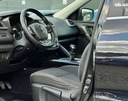 Рено Kadjar, объемом двигателя 1.6 л и пробегом 175 тыс. км за 15214 $, фото 23 на Automoto.ua
