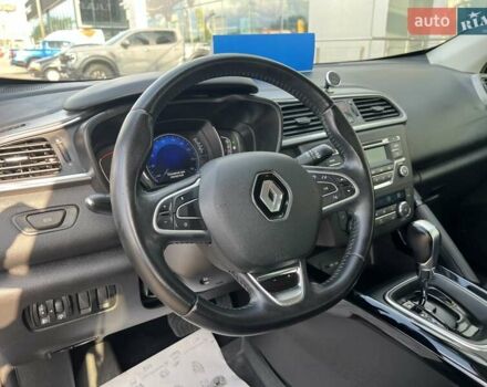 Рено Kadjar, объемом двигателя 1.46 л и пробегом 125 тыс. км за 15888 $, фото 12 на Automoto.ua