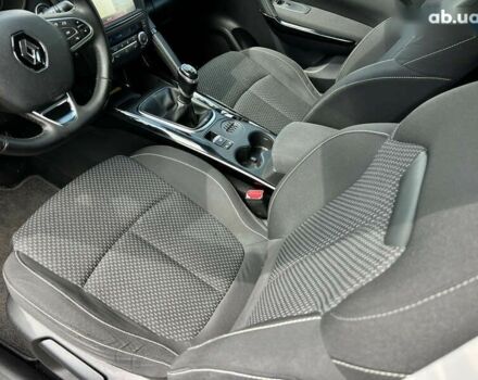 Рено Kadjar, объемом двигателя 1.6 л и пробегом 175 тыс. км за 15214 $, фото 27 на Automoto.ua