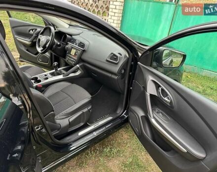 Рено Kadjar, объемом двигателя 1.5 л и пробегом 192 тыс. км за 18000 $, фото 10 на Automoto.ua