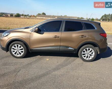 Рено Kadjar, объемом двигателя 1.46 л и пробегом 152 тыс. км за 16150 $, фото 4 на Automoto.ua