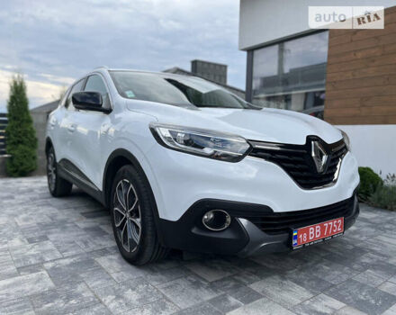 Рено Kadjar, объемом двигателя 1.6 л и пробегом 184 тыс. км за 17800 $, фото 2 на Automoto.ua