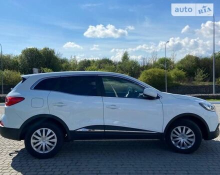 Рено Kadjar, объемом двигателя 1.5 л и пробегом 139 тыс. км за 17249 $, фото 6 на Automoto.ua