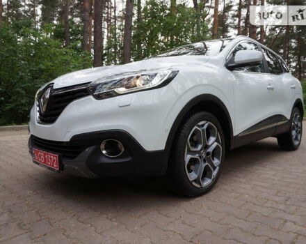 Рено Kadjar, объемом двигателя 1.46 л и пробегом 147 тыс. км за 16850 $, фото 4 на Automoto.ua