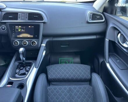 Рено Kadjar, объемом двигателя 1.3 л и пробегом 116 тыс. км за 18700 $, фото 24 на Automoto.ua