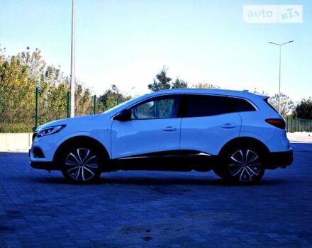 Рено Kadjar, объемом двигателя 1.46 л и пробегом 138 тыс. км за 20500 $, фото 4 на Automoto.ua
