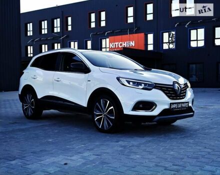 Рено Kadjar, объемом двигателя 1.46 л и пробегом 138 тыс. км за 20500 $, фото 1 на Automoto.ua
