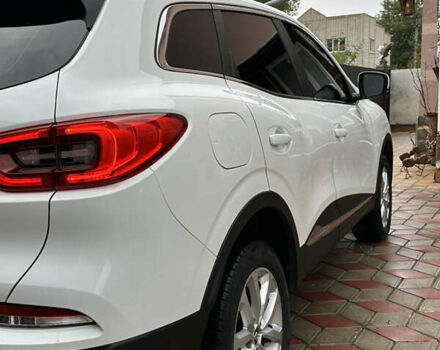 Рено Kadjar, объемом двигателя 1.5 л и пробегом 135 тыс. км за 19000 $, фото 4 на Automoto.ua