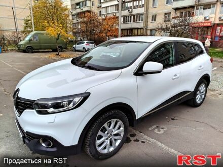 Рено Kadjar 2015 в Киеве на Automoto.ua Рено Kadjar, объемом двигателя 15 л и пробегом 300 тыс. км за 13000 $, фото 1 на Automoto.ua