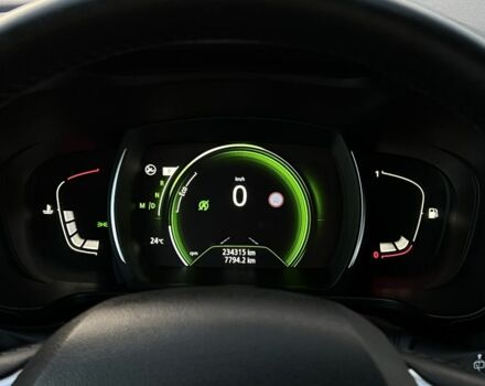 Серый Рено Kadjar, объемом двигателя 1.5 л и пробегом 234 тыс. км за 14700 $, фото 18 на Automoto.ua