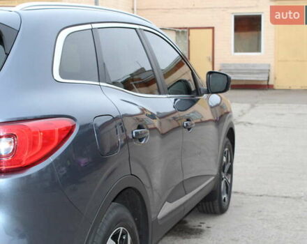 Серый Рено Kadjar, объемом двигателя 1.6 л и пробегом 92 тыс. км за 17500 $, фото 8 на Automoto.ua