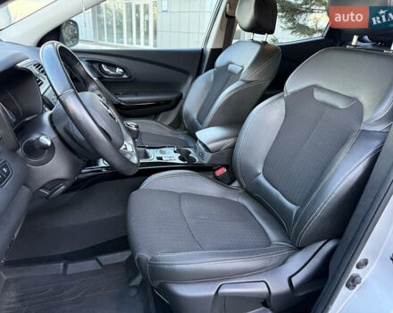 Серый Рено Kadjar, объемом двигателя 1.5 л и пробегом 134 тыс. км за 16500 $, фото 36 на Automoto.ua