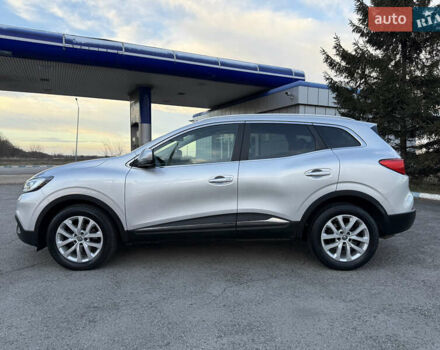 Серый Рено Kadjar, объемом двигателя 1.5 л и пробегом 134 тыс. км за 16500 $, фото 11 на Automoto.ua