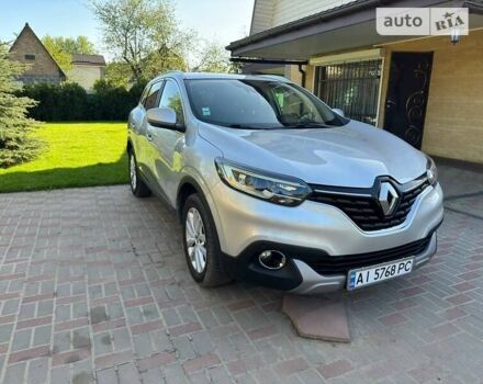 Серый Рено Kadjar, объемом двигателя 1.2 л и пробегом 138 тыс. км за 13400 $, фото 7 на Automoto.ua