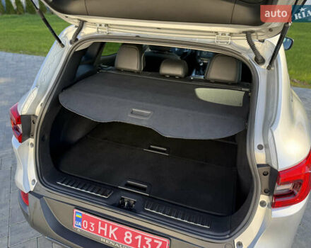 Серый Рено Kadjar, объемом двигателя 1.6 л и пробегом 171 тыс. км за 17999 $, фото 17 на Automoto.ua